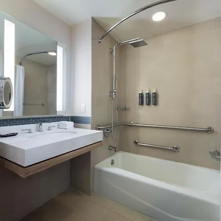 The Westin Jersey City Newport-2