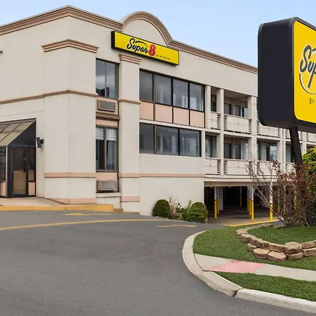 Super 8 By Wyndham Meadowlands-2