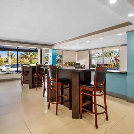 Days Inn By Wyndham Florida City-3