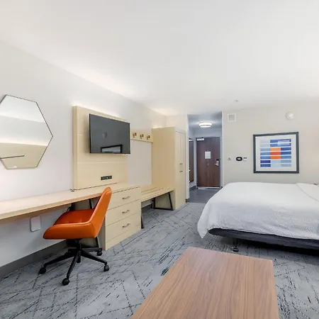 Holiday Inn Express & Suites - Medford By Ihg-2