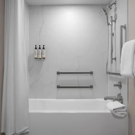 The Grove Hotel-3