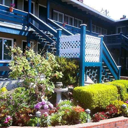 Carmel Wayfarer Inn-2