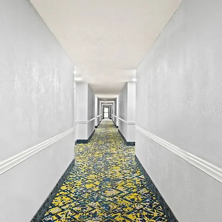 Econo Lodge London North-3