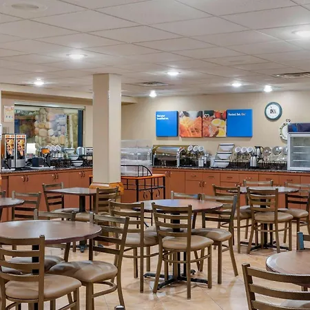 Comfort Inn & Suites Branson Meadows-2