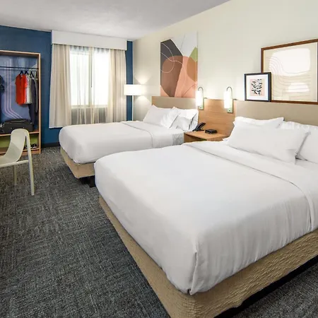 Spark By Hilton Waynesboro-2