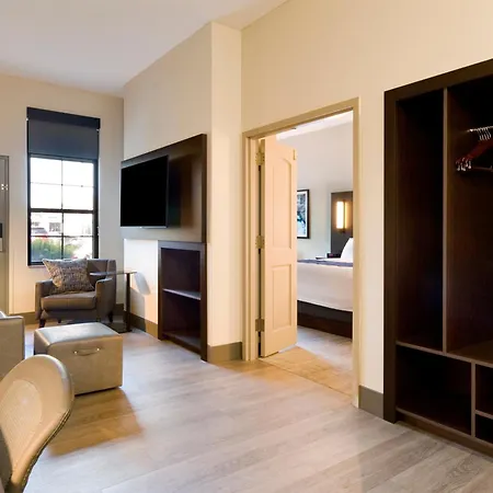 Clubhouse Hotel Sioux Falls-3