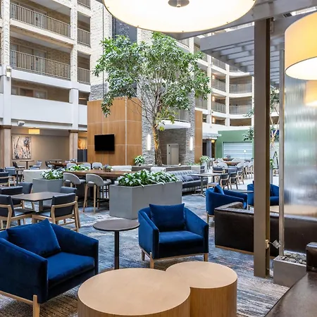 Embassy Suites By Hilton Minneapolis Bloomington Edina-3