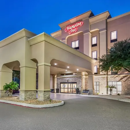 Hampton Inn Uvalde-3