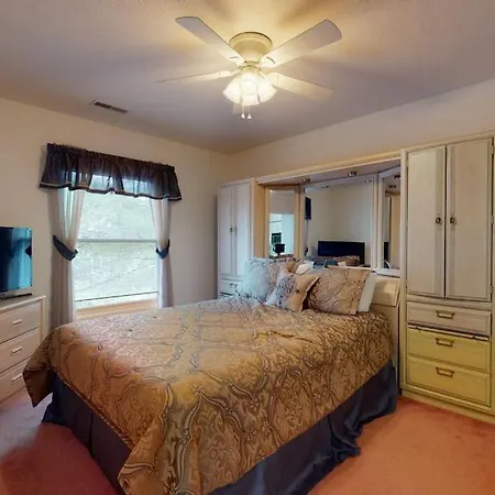 Sea Colony - 19007 Lakeview-3