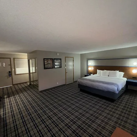 Americinn By Wyndham Appleton Downtown-3