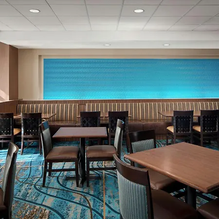 Fairfield Inn & Suites By Marriott Easton-3