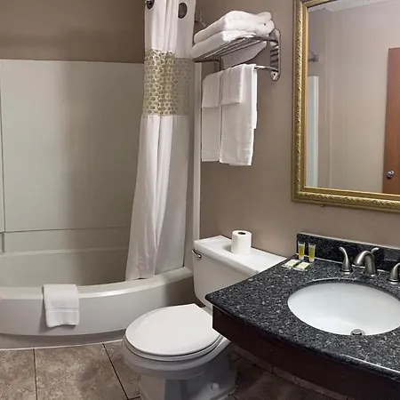 Knights Inn Hartford-2
