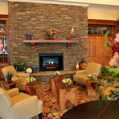 Watkins Glen Harbor Hotel-2