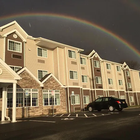 Microtel Inn & Suites By Wyndham Binghamton-2