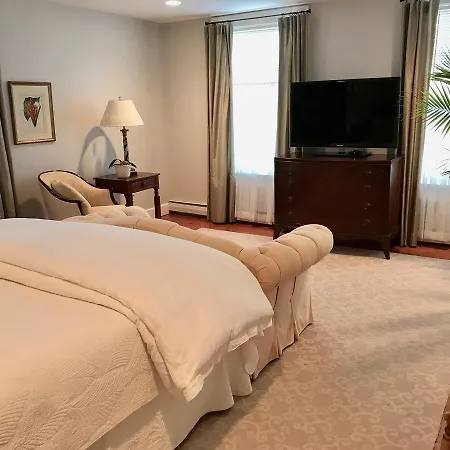 Hudson B&B-3