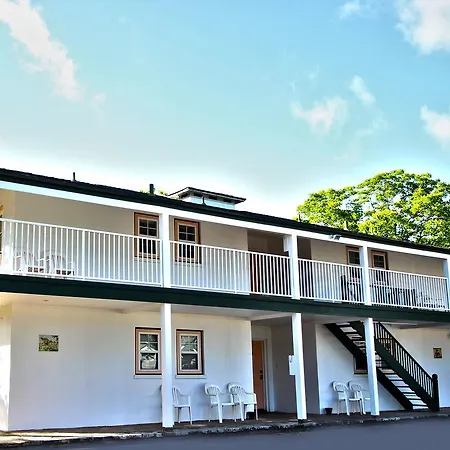 Peach Tree Inn & Suites-2
