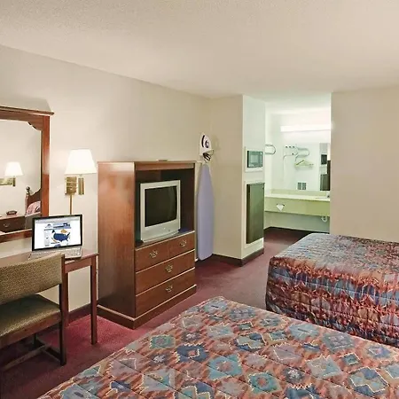 American Inn - Paducah-2