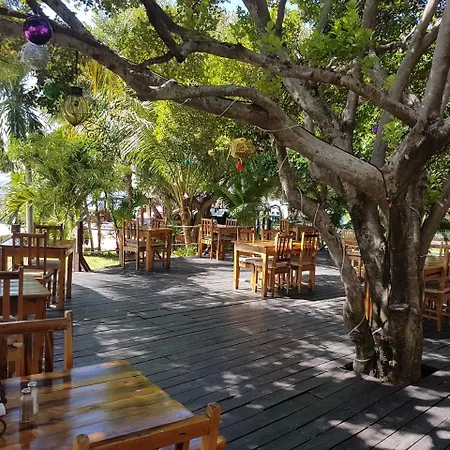 Marina Paraiso Isla Mujeres Hotel-3