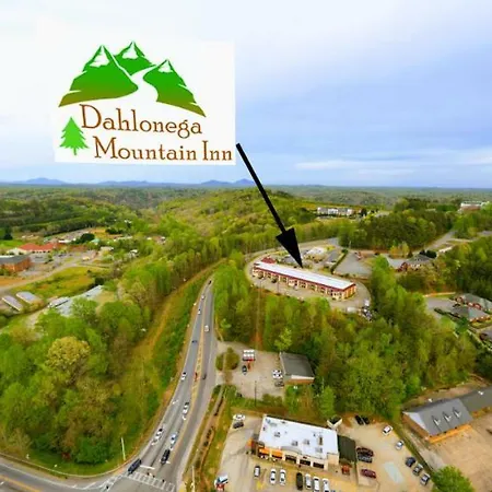 Dahlonega Mountain Inn-3