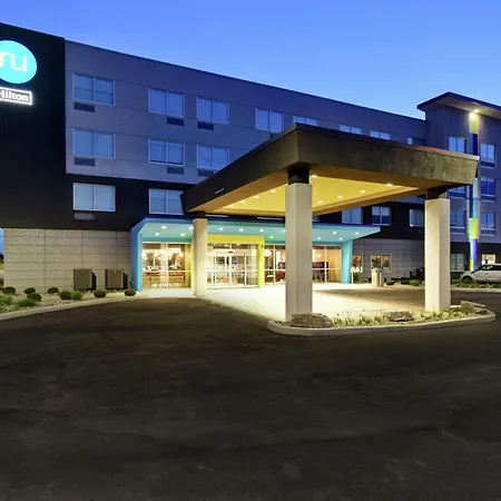 Tru By Hilton Fort Wayne-3