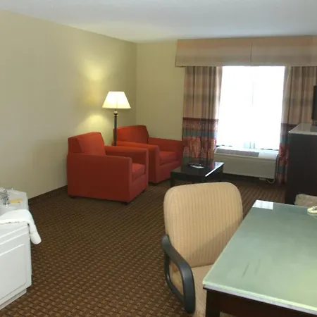 Holiday Inn Hotel & Suites Owatonna-2