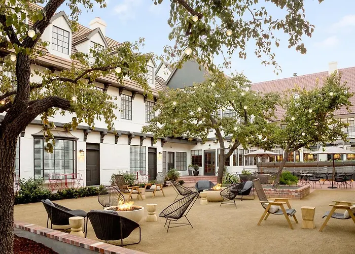 The Landsby Hotel Solvang