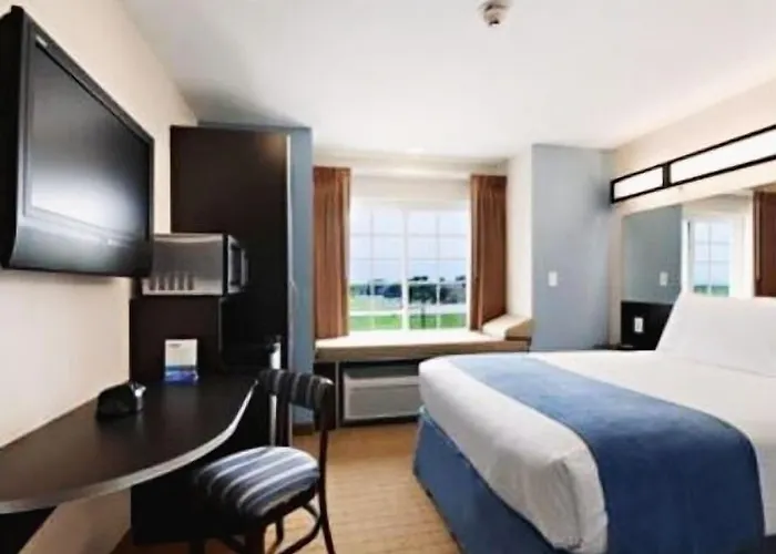 Three Rivers Inn & Suites Port Arthur