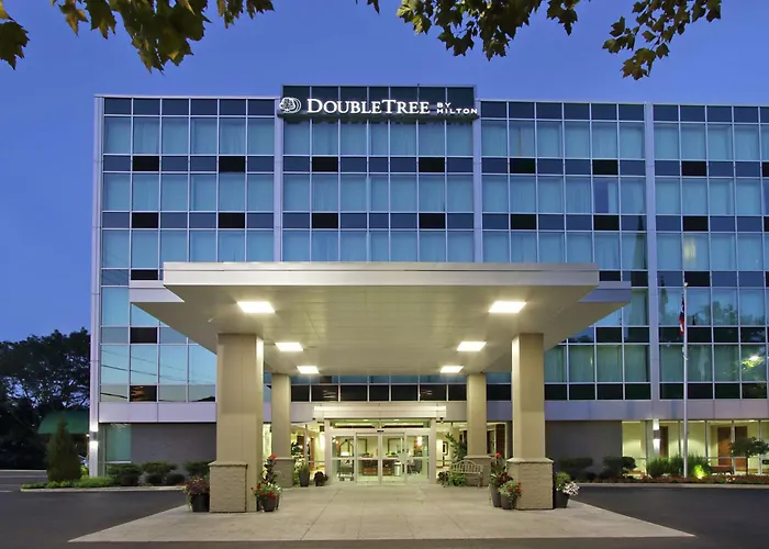 Doubletree By Hilton Newark Hotel