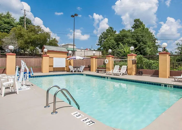 Econo Lodge Northport