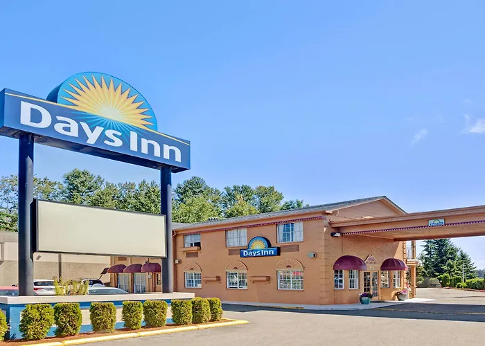 Days Inn By Wyndham Everett