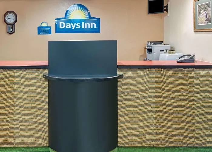 Days Inn By Wyndham Branford New Haven Conference Center