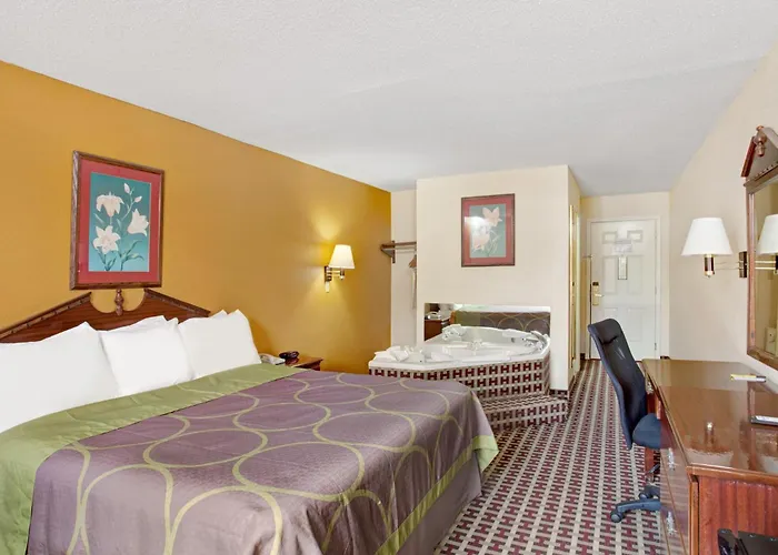 Super 8 By Wyndham Forrest City Ar