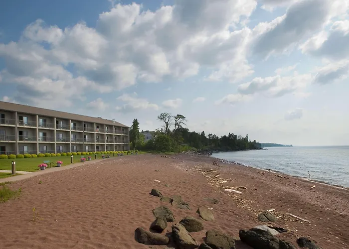 Best Western Plus Superior Inn Grand Marais
