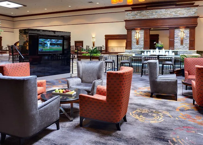 Doubletree By Hilton Dearborn