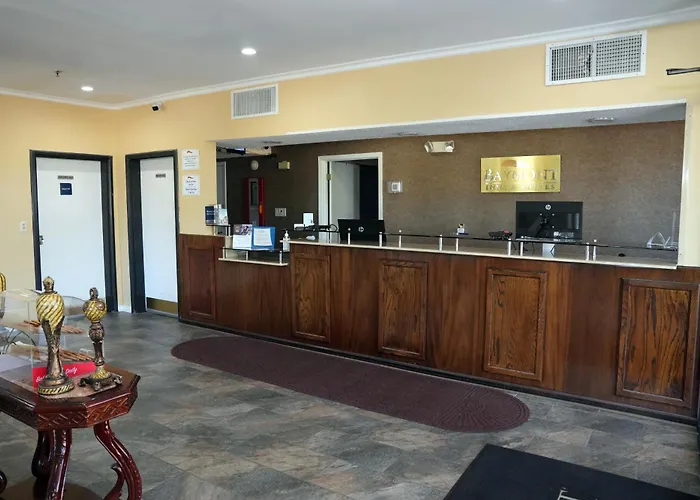 Baymont By Wyndham Manning Motel