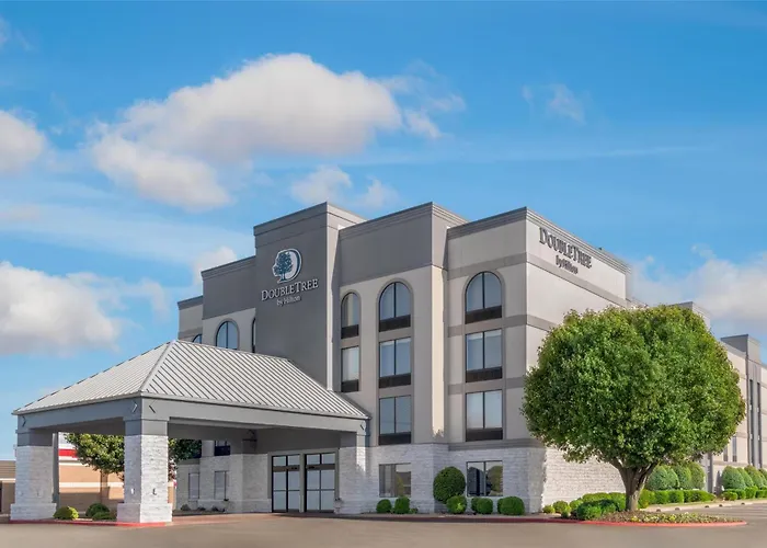 Doubletree By Hilton Springdale Hotel
