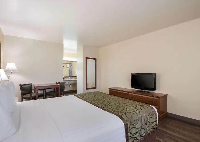 Surestay Hotel By Best Western Fernley