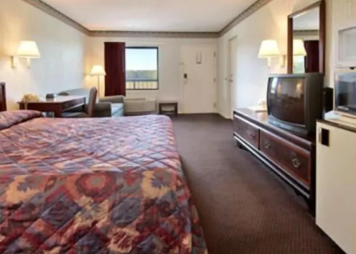 Econo Lodge Franklin