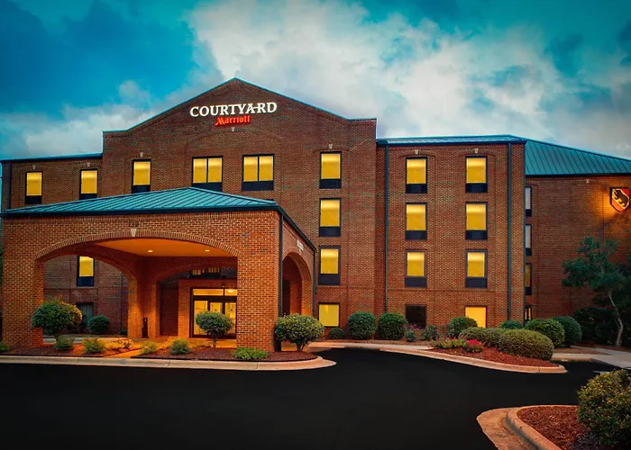 Courtyard By Marriott New Bern