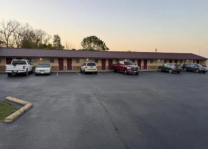 Deluxe Inn