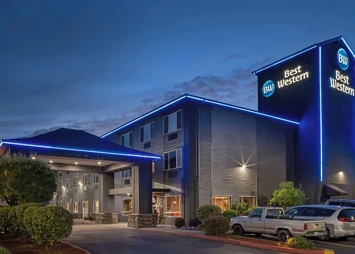 Best Western Cascade Inn & Suites