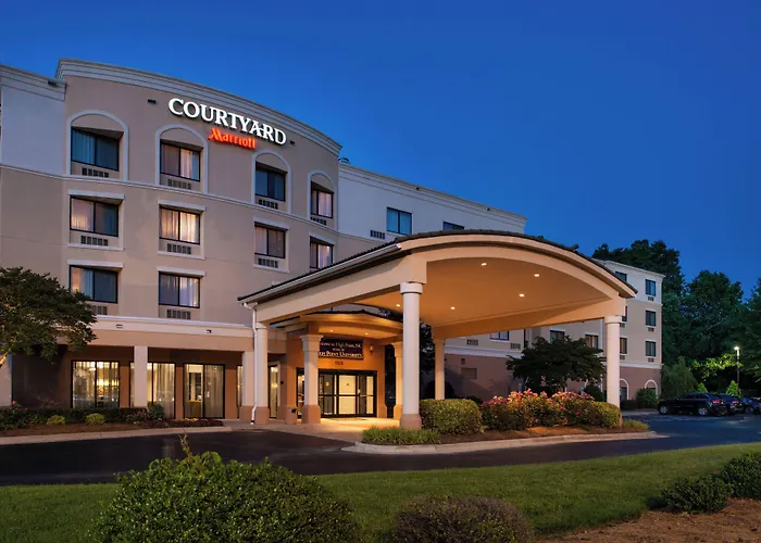 Courtyard High Point Hotel