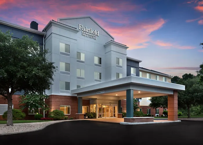 Fairfield Inn & Suites Elizabeth City