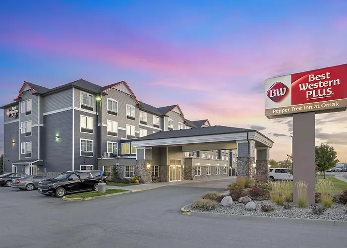 Best Western Plus Peppertree Inn At Omak