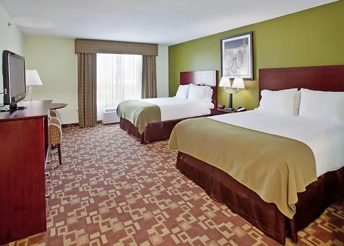 Holiday Inn Express Hotel & Suites St. Charles By Ihg