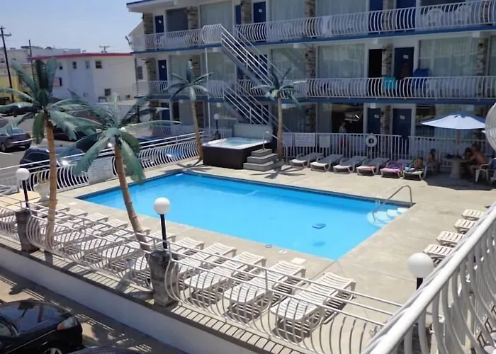 Quarterdeck Motel