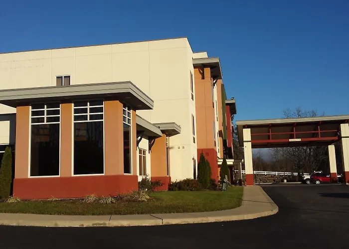 Paradise Inn & Suites Towanda