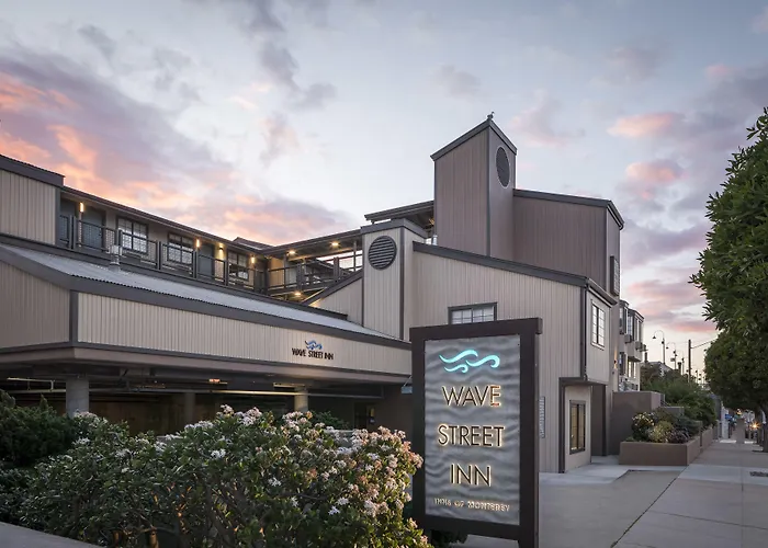 Wave Street Inn Monterey