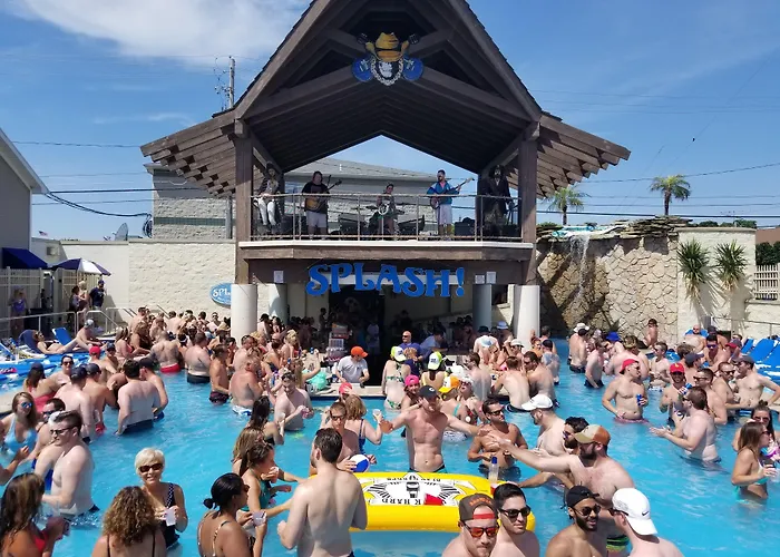 Grand Islander Hotel
