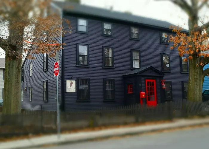 Daniels House Inn Salem